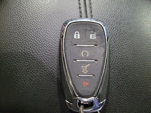 Used 2018 Chevrolet Equinox Premier AWD/4WD image 32
