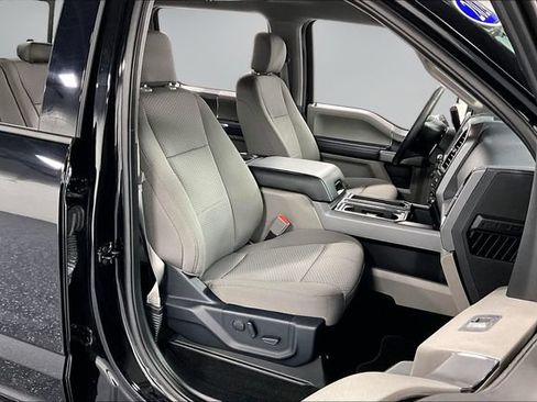 Used 2020 Ford F150 XLT w/ Equipment Group 302A Luxury AWD/4WD image 27