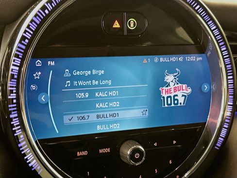 Used 2023 MINI Cooper SE image 21