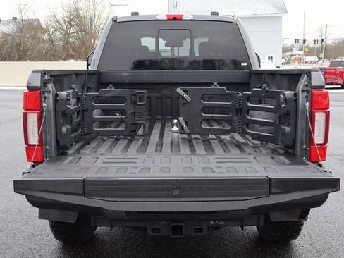 Used 2020 Ford F350 Lariat image 21