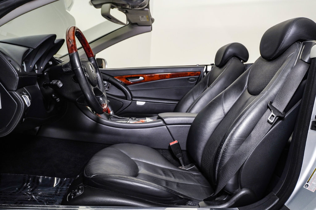 Used 2007 Mercedes-Benz SL 550 image 21