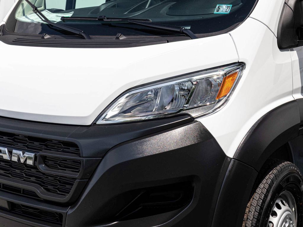 New 2026 RAM ProMaster 2500 w/ Premium Convenience Group FWD image 21