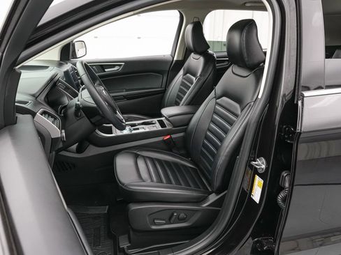 Certified 2024 Ford Edge SEL w/ Convenience Package image 11