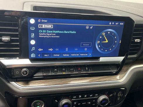 Certified 2022 Chevrolet Silverado 1500 LT AWD/4WD image 19