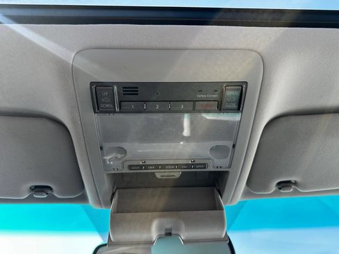 Used 2010 Lexus LS 460 image 20