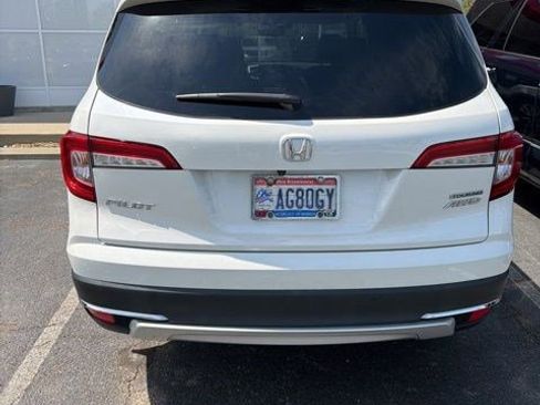Used 2019 Honda Pilot Touring image 15