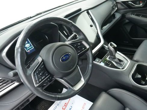 Used 2023 Subaru Outback Limited image 14