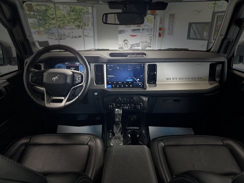 Used 2026 Ford Bronco Outer Banks AWD/4WD image 15