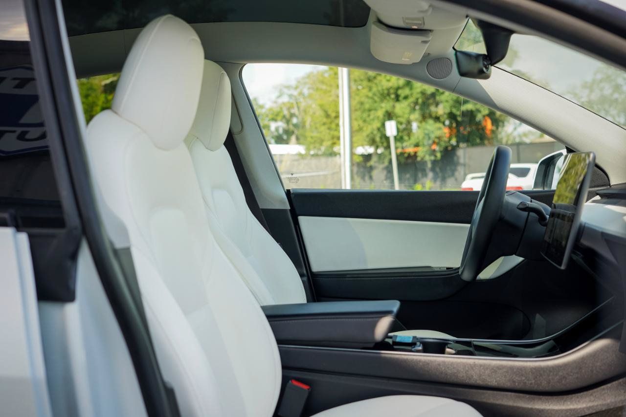 Used 2020 Tesla Model Y Long Range AWD/4WD image 8