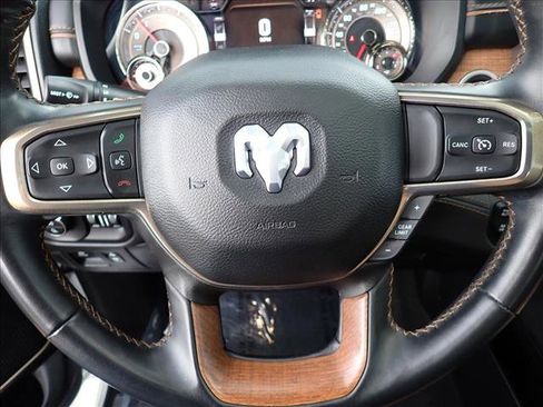 Used 2022 RAM 1500 Limited w/ Body Color Bumper Group AWD/4WD image 21