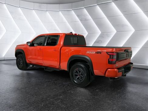 Used 2025 Nissan Frontier PRO-4X AWD/4WD image 6