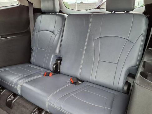 Used 2018 Buick Enclave Essence w/ Trailering Package FWD image 6
