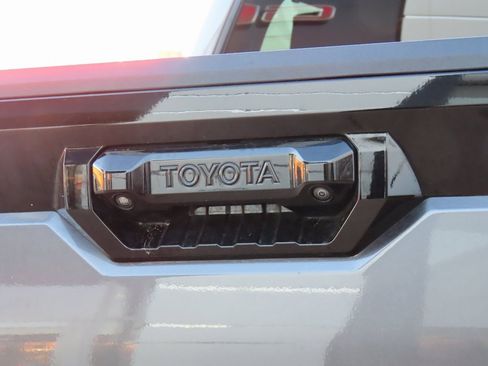 Used 2023 Toyota Tundra Platinum image 20