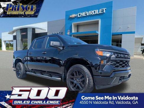 New 2026 Chevrolet Silverado 1500 Custom RWD image 1