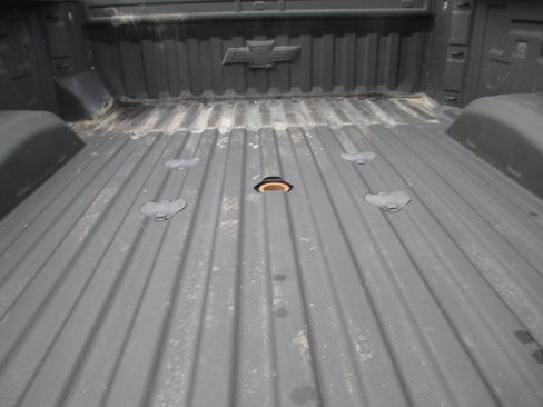 Used 2024 Chevrolet Silverado 2500 LTZ w/ LTZ Convenience Package image 9