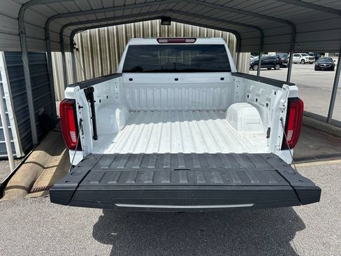 Used 2025 GMC Sierra 1500 SLT RWD image 31