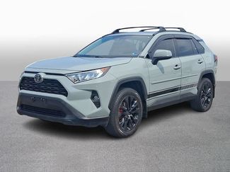 Used 2019 Toyota RAV4 XLE Premium w/ Cold Weather Package AWD/4WD video 1