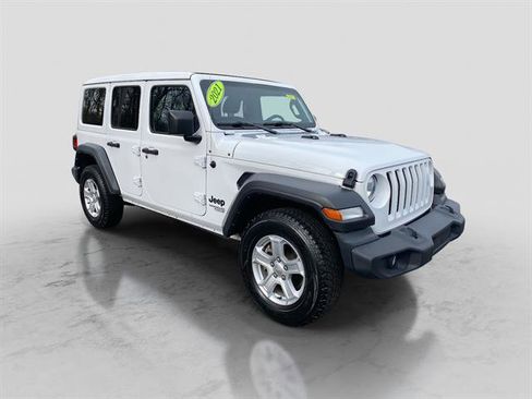 Used 2021 Jeep Wrangler Sport S w/ Sun And Sound Package image 8