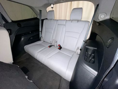 Used 2017 Honda Pilot Touring image 24