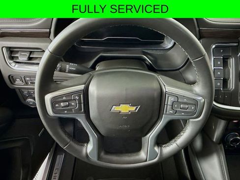 Used 2024 Chevrolet Suburban LT AWD/4WD image 16