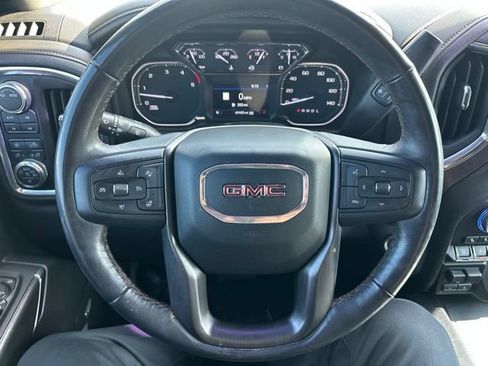 Used 2022 GMC Sierra 2500 AT4 w/ AT4 Preferred Package AWD/4WD image 17