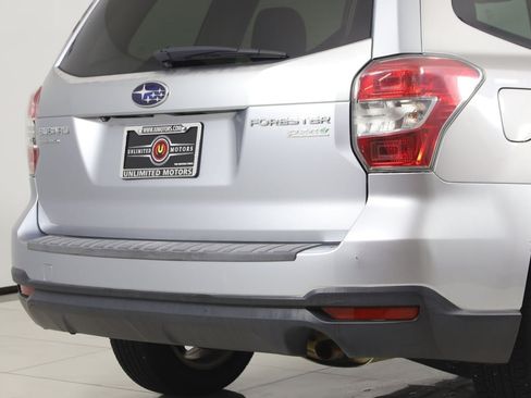Used 2014 Subaru Forester 2.5i Premium AWD/4WD image 40