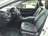 Certified 2018 Toyota Camry SE w/ Moonroof Package image 6