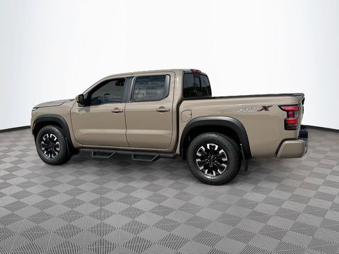 Used 2022 Nissan Frontier Pro-X RWD image 6