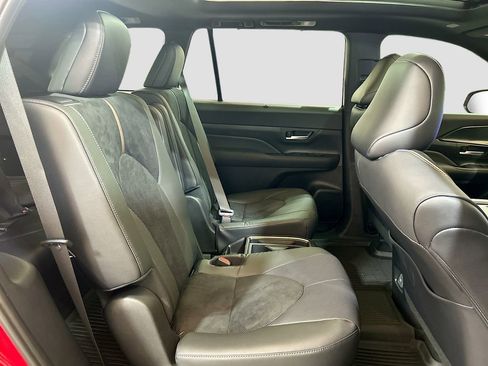 New 2026 Toyota Grand Highlander AWD Hybrid image 27