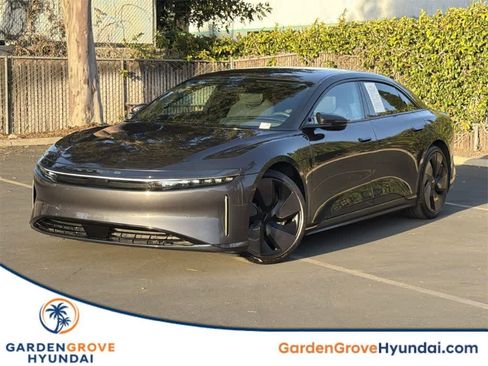 Used 2024 Lucid Air Touring image 1