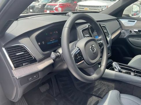 Certified 2023 Volvo XC90 T8 Ultimate w/ Protection Package Premier AWD/4WD image 12