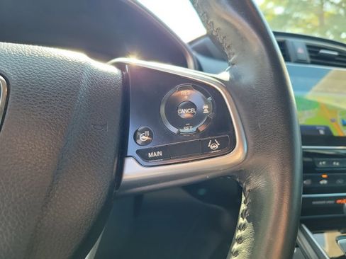 Used 2022 Honda CR-V Touring image 24