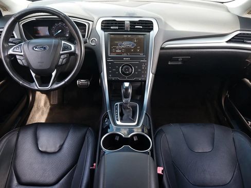 Used 2015 Ford Fusion Titanium FWD image 2