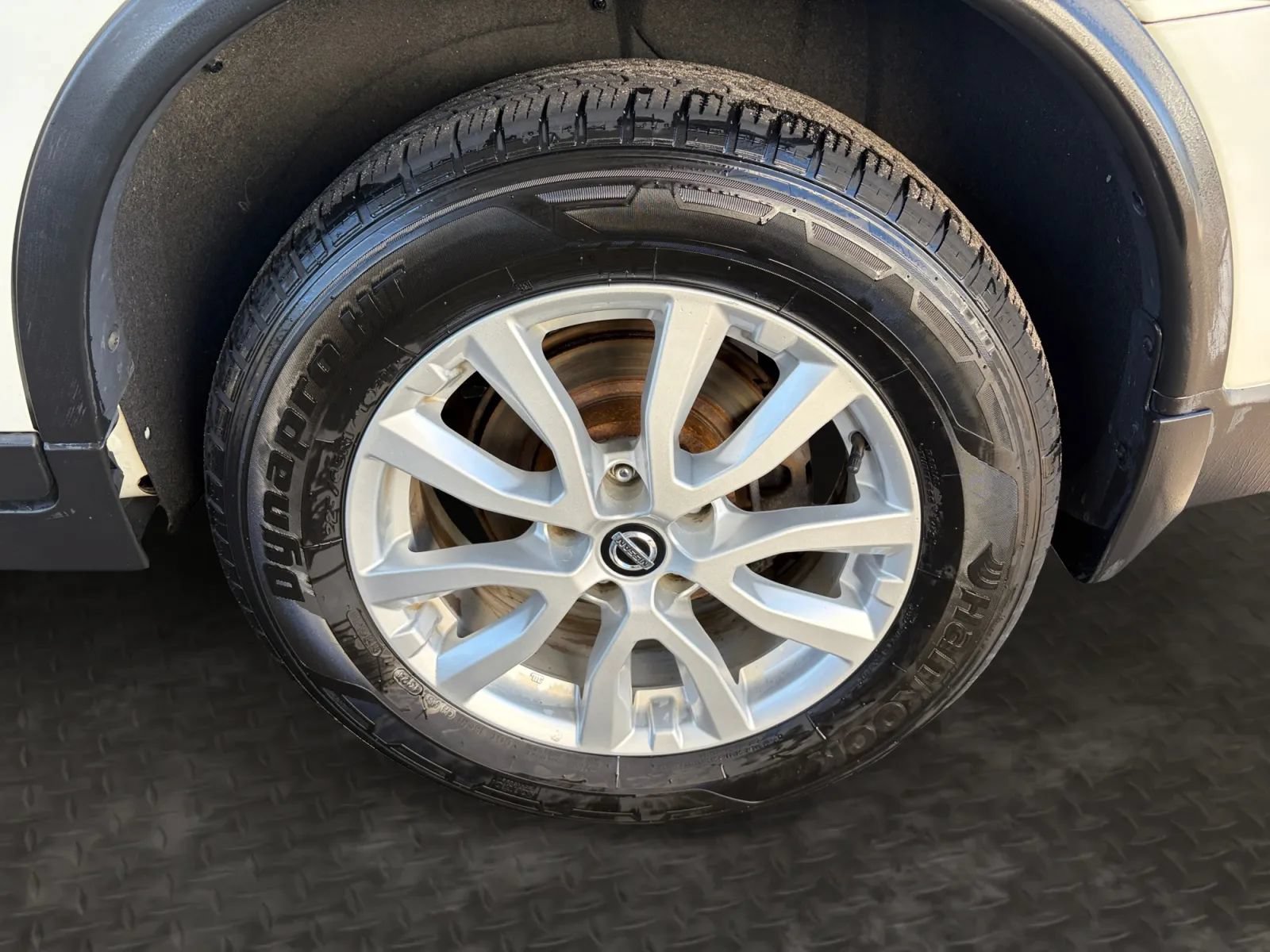 Used 2019 Nissan Rogue SV AWD/4WD image 41