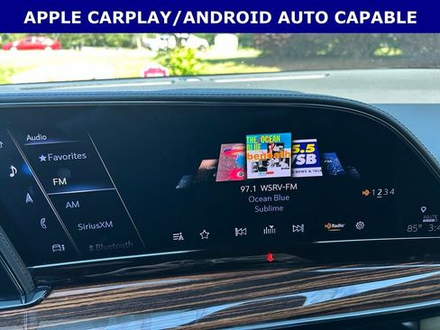Used 2023 Cadillac Escalade ESV Premium Luxury RWD image 18