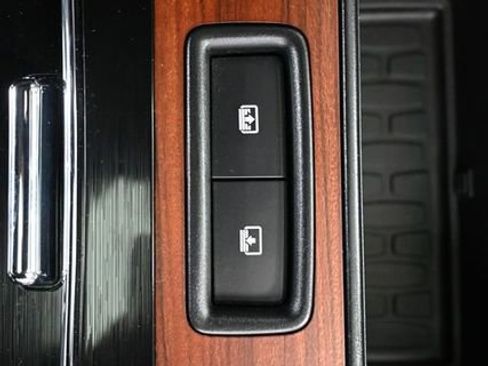 Used 2023 Lincoln Aviator Reserve w/ Equipment Group 201A image 49