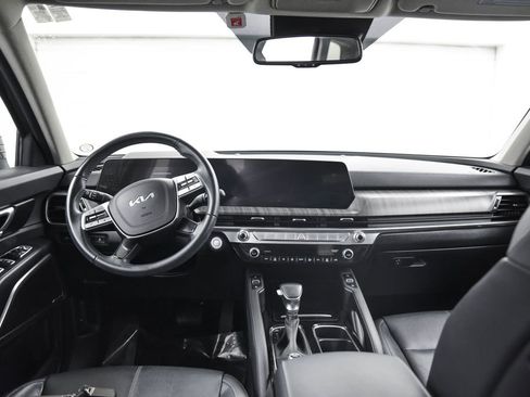 Used 2024 Kia Telluride EX image 25