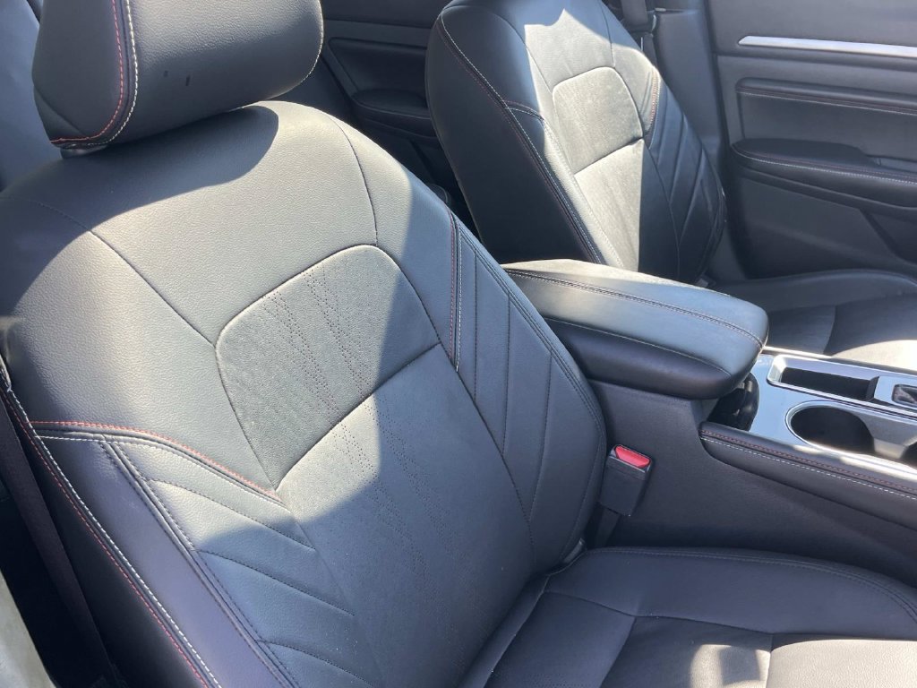 Used 2023 Nissan Altima 2.5 SR w/ SR Premium Package FWD image 30