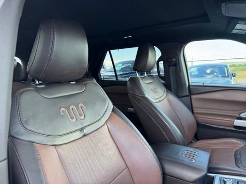 Used 2021 Ford Explorer King Ranch w/ Premium Technology Package AWD/4WD image 26