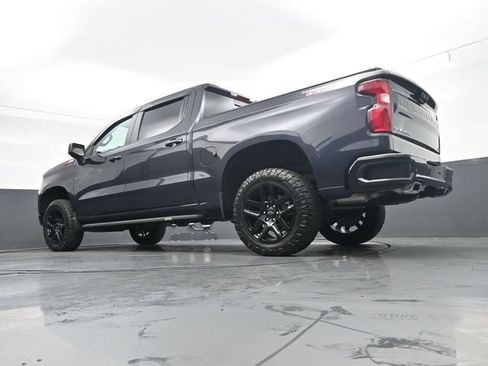 Used 2022 Chevrolet Silverado 1500 LT Trail Boss w/ LT Trail Boss Premium Package AWD/4WD image 32