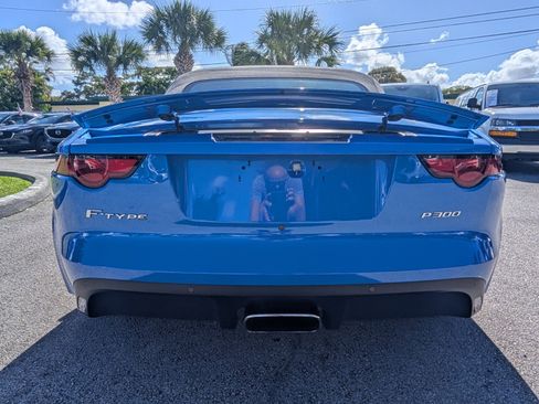 Used 2020 Jaguar F-TYPE Convertible image 11
