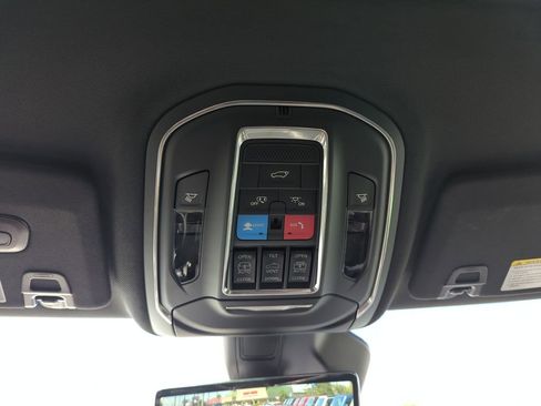 New 2026 Jeep Grand Cherokee Limited w/ Luxury Tech Group II AWD/4WD image 28