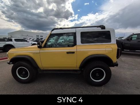 Used 2024 Ford Bronco Heritage Edition AWD/4WD image 9