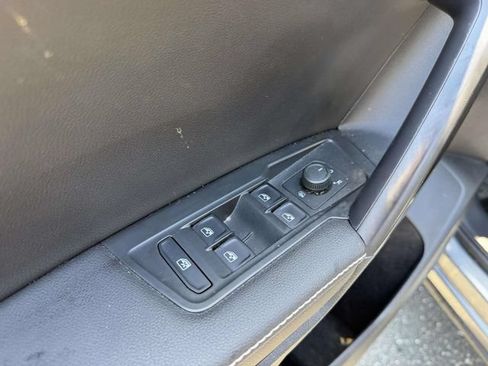 Used 2023 Volkswagen Tiguan S AWD/4WD image 18