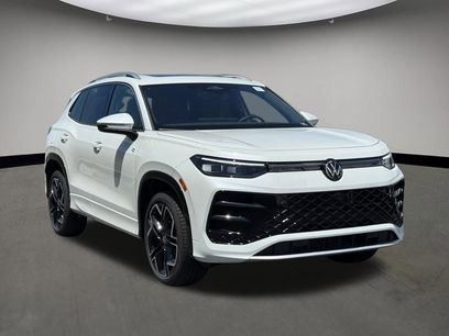 New 2026 Volkswagen Tiguan SEL R-Line