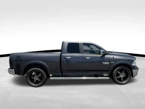 Used 2014 RAM 1500 Laramie w/ Convenience Group RWD image 4