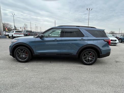 New 2026 Ford Explorer ST w/ Sun And Sound Package image 10