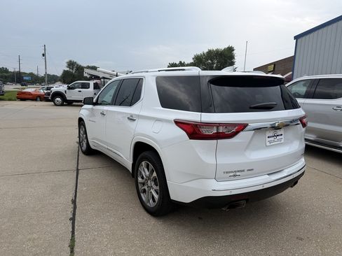 Used 2019 Chevrolet Traverse Premier w/ LPO, Floor Liner Package AWD/4WD image 6