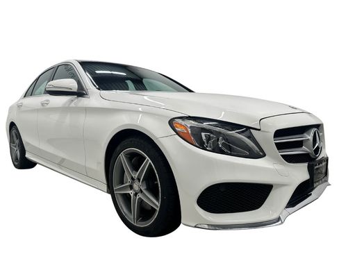 Used 2015 Mercedes-Benz C 300 4MATIC Sedan image 3