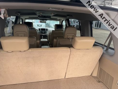 Used 2013 Nissan Armada Platinum image 9